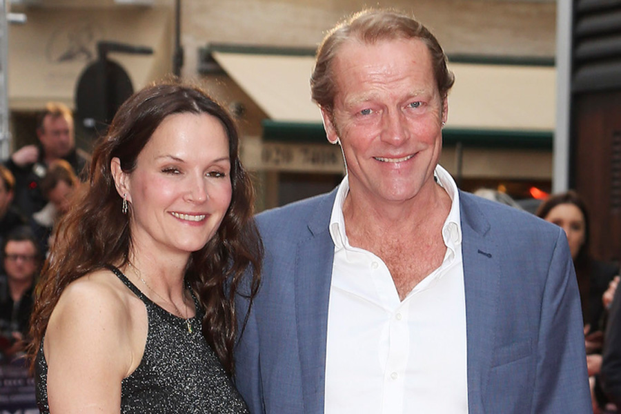 Ian Glen: A Vivid Look at the Actor and the Family Around Him 2 ian gle